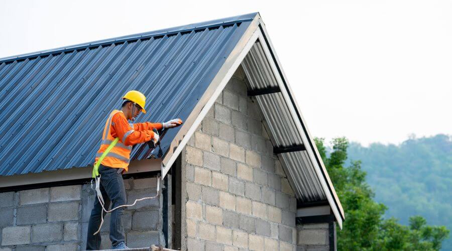 Professional gutter cleaning in Fort Davis, AL